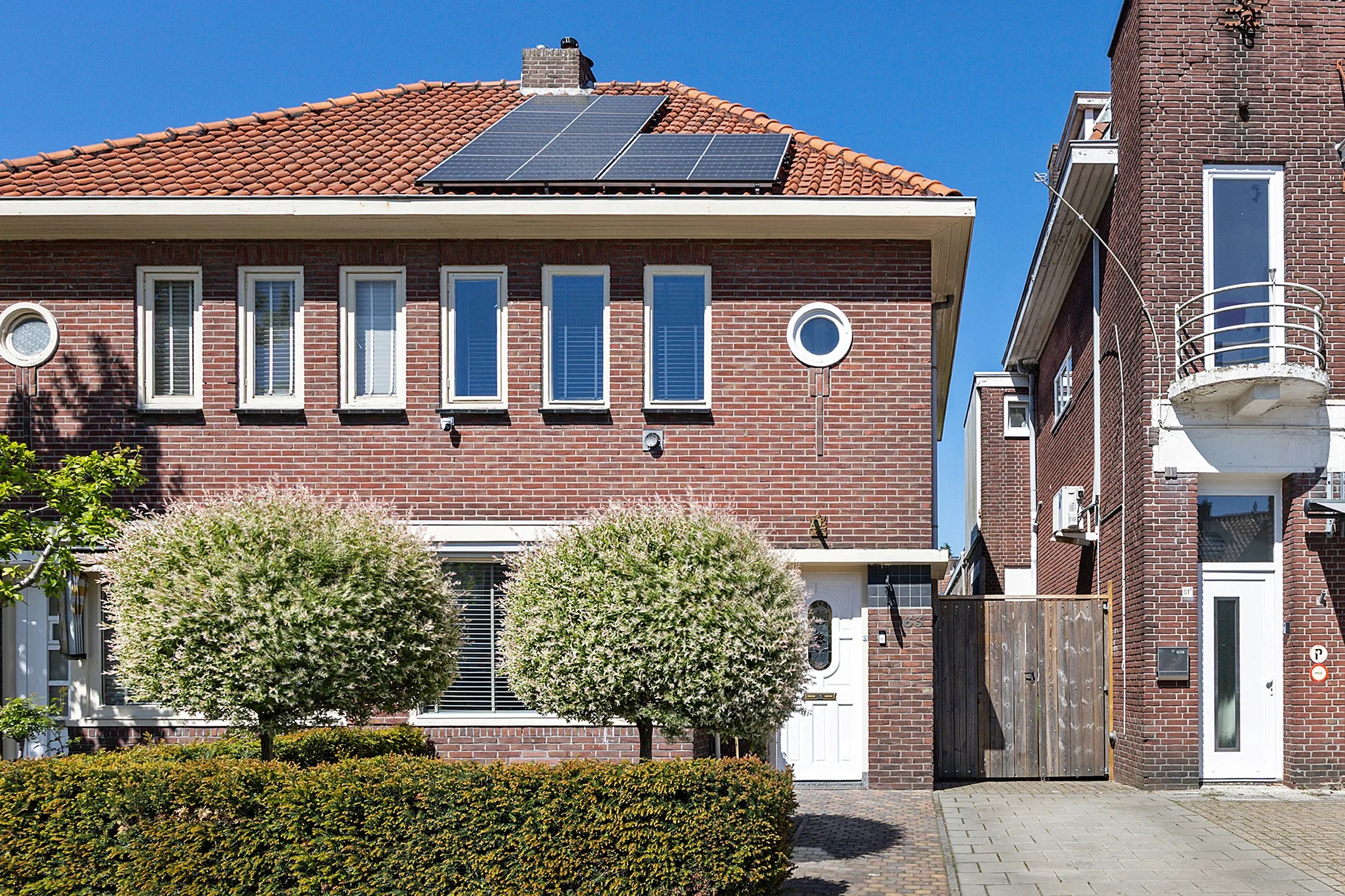 2-onder-1-kapwoning Schoolstraat 63 in Almelo