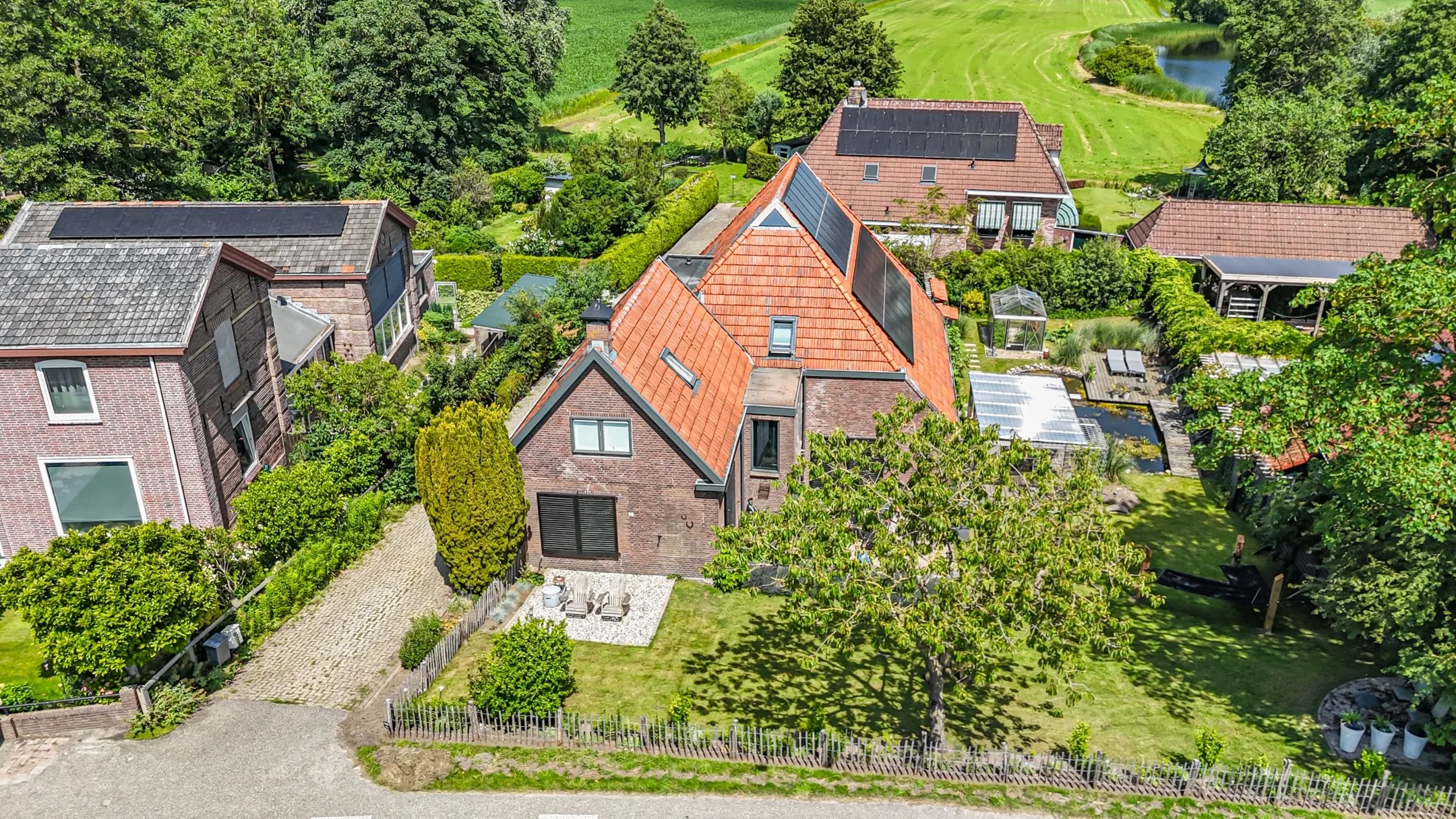 Vrijstaande woning (dijkwoning) Kerkbuurt 14 in Blankenham