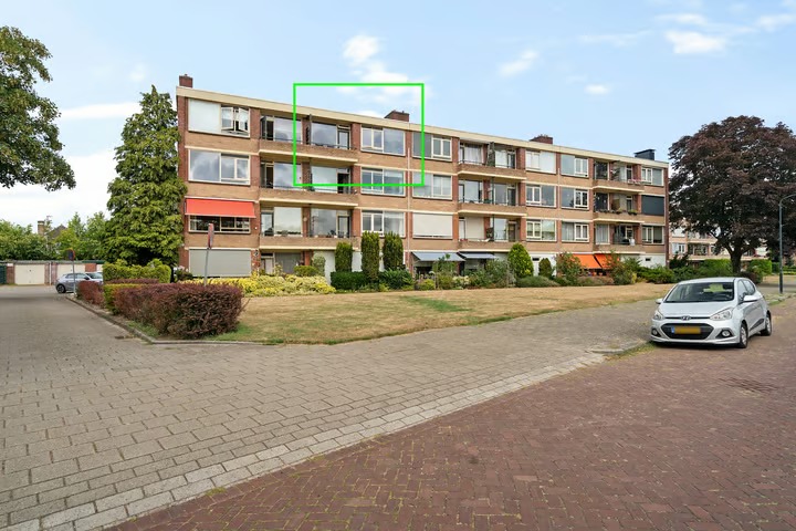 Portiekflat Albardastraat 82 in Apeldoorn