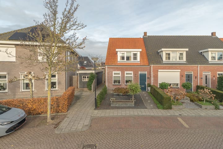 Eengezinswoning, hoekwoning Govert Flincklaan 3 in Yerseke