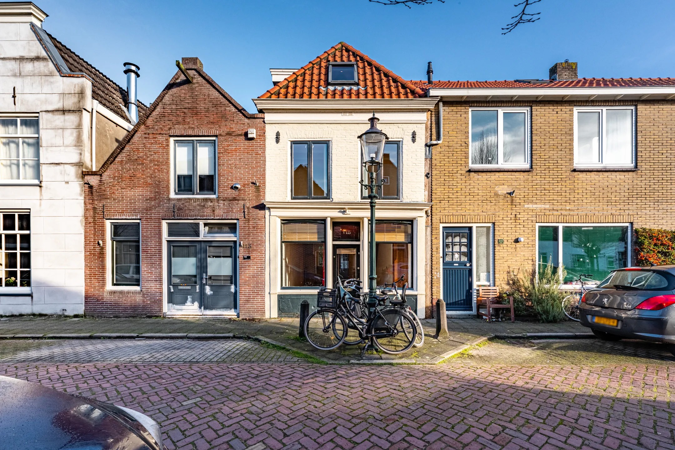Tussenwoning Nieuwstraat 115 in Weesp
