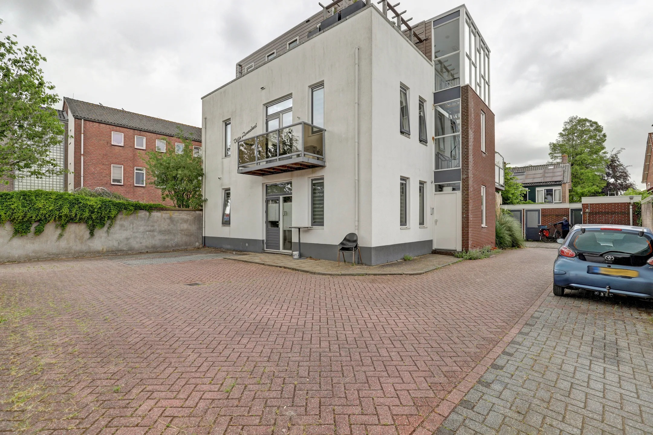 Portiekflat Kerkstraat 101 e in Bodegraven