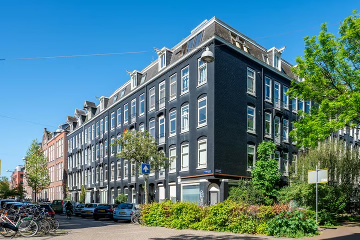 Bovenwoning De Wittenstraat 70 2 in Amsterdam