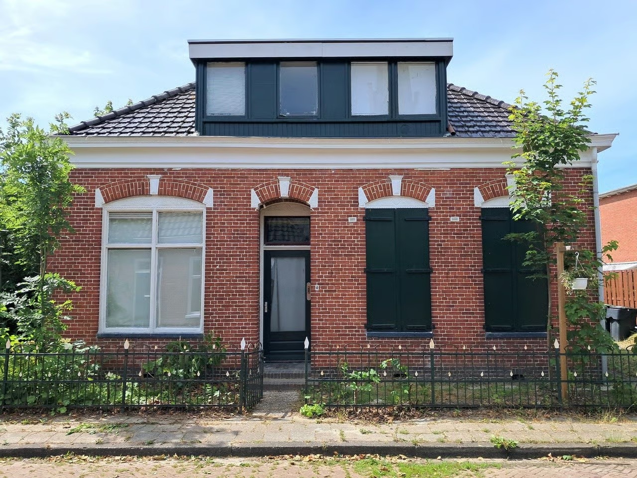 Vrijstaande woning St. Jansstraat 4 Kloosterburen