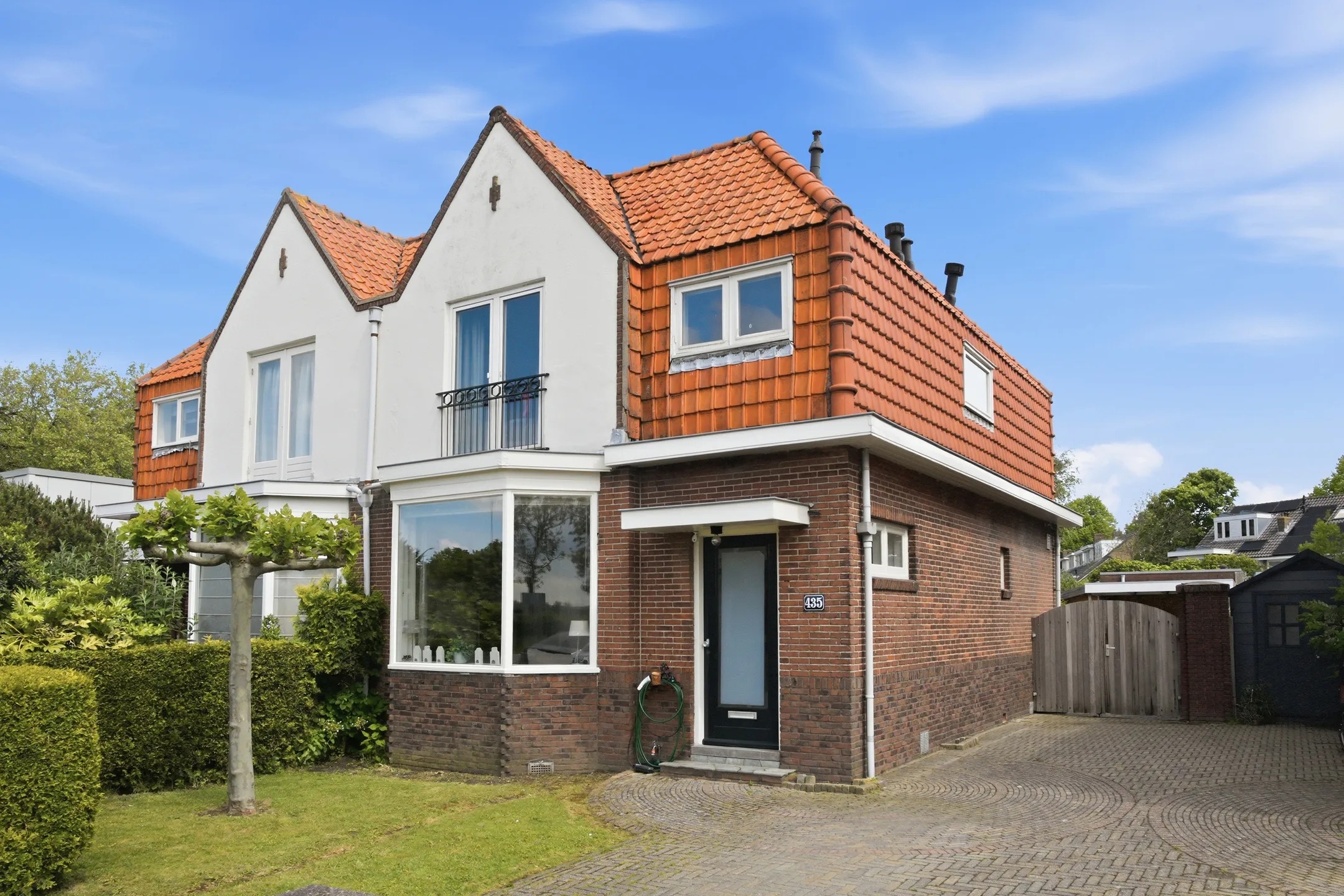 2-onder-1-kapwoning Schipholweg 435 in Badhoevedorp