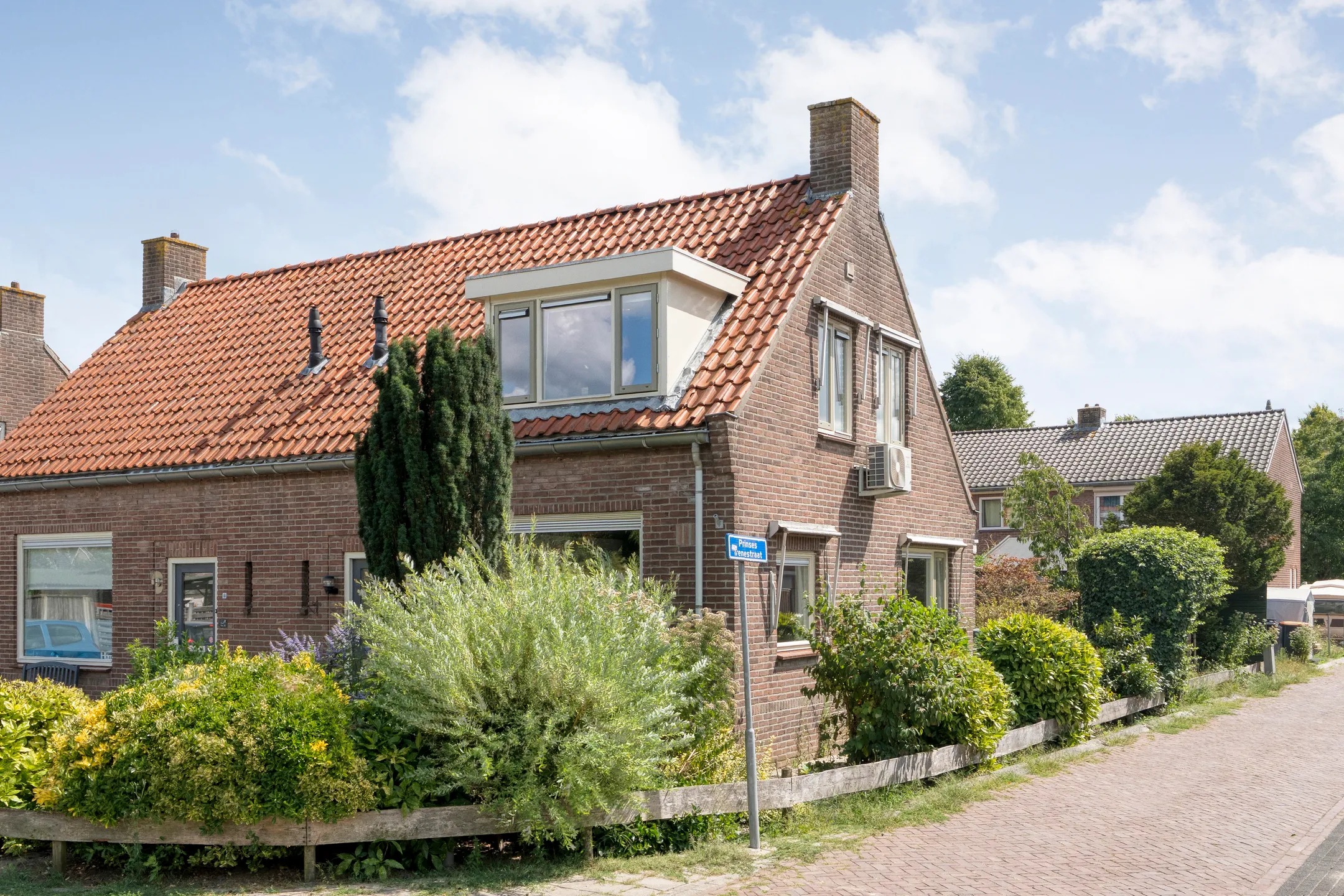 2-onder-1-kapwoning Ds. K. Terpstrastraat 12 in Olst