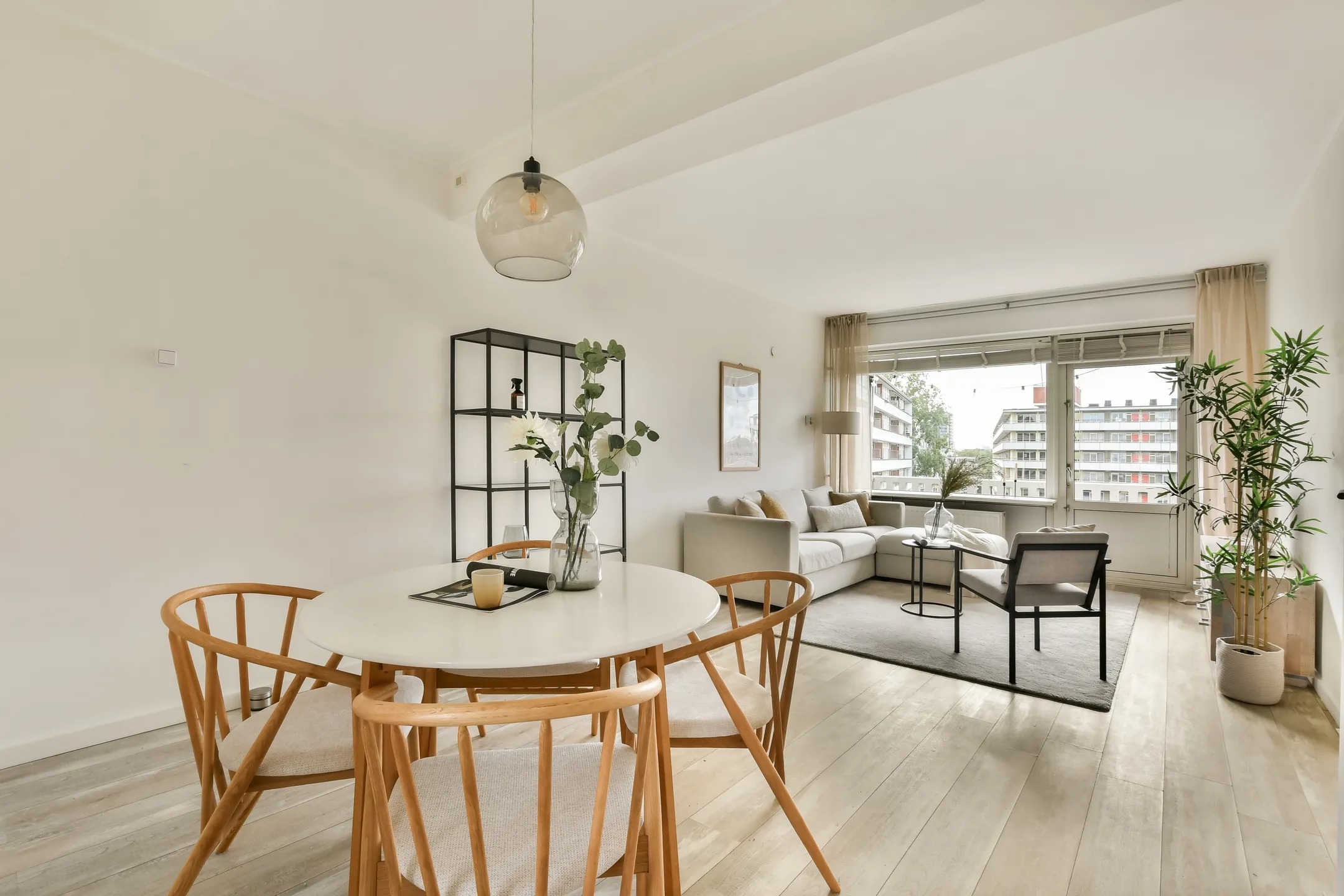 Galerijflat Boutenburg 267 Amsterdam