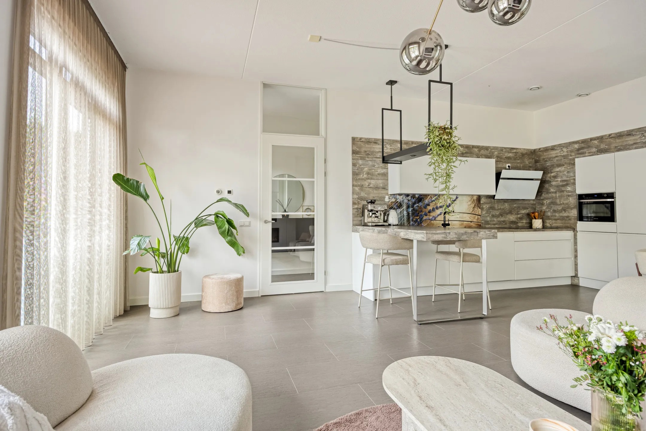 Benedenwoning Agamemnonsingel 12 in Almere
