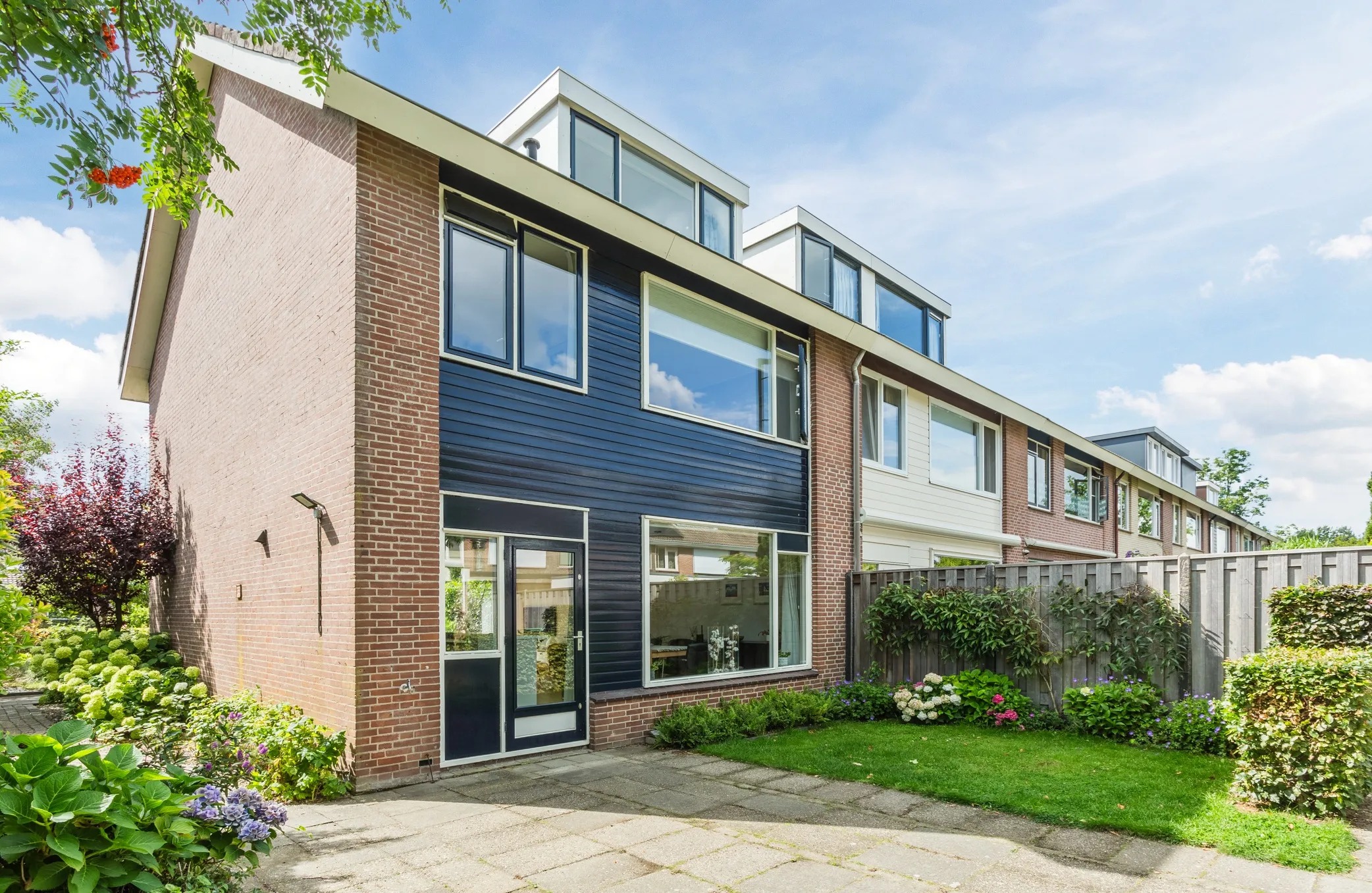 Hoekwoning Rehorstplein 21 in Amersfoort
