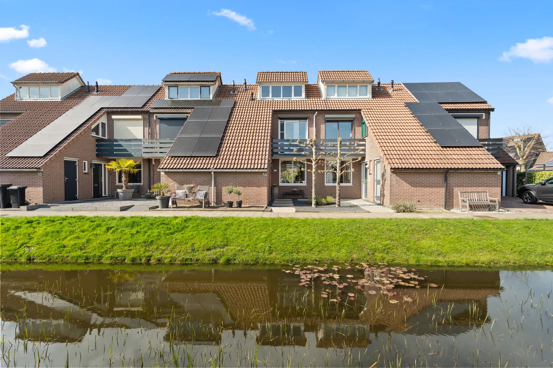 Tussenwoning Meester van Dijkelaan 14 in Lopik
