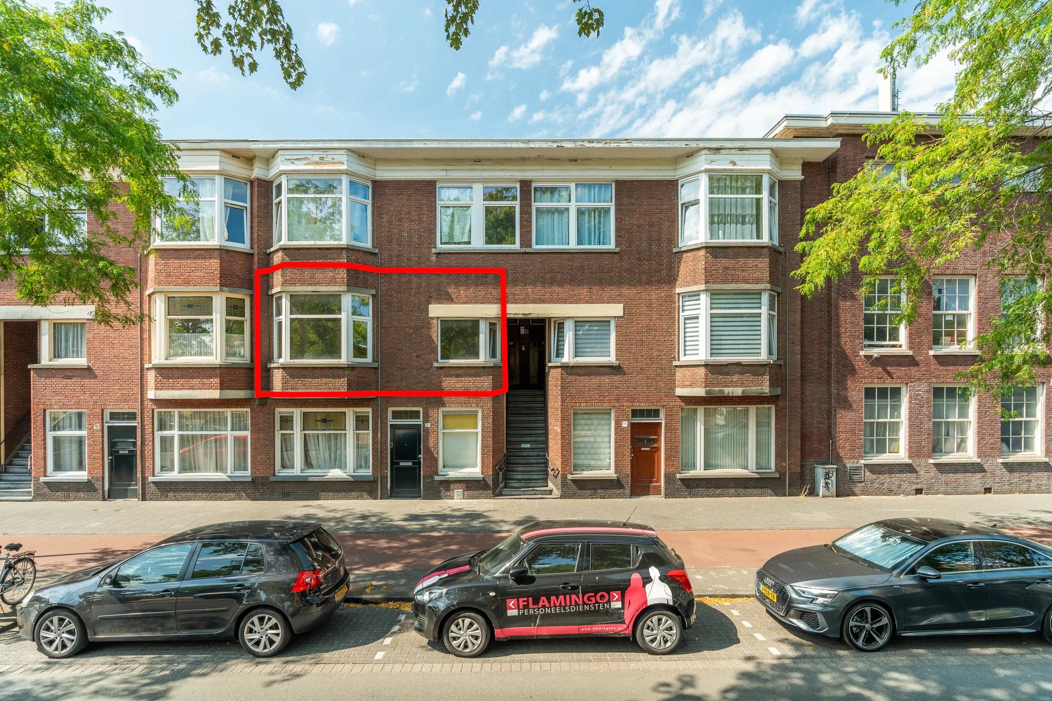 Portiekwoning De la Reyweg 307 in Den Haag
