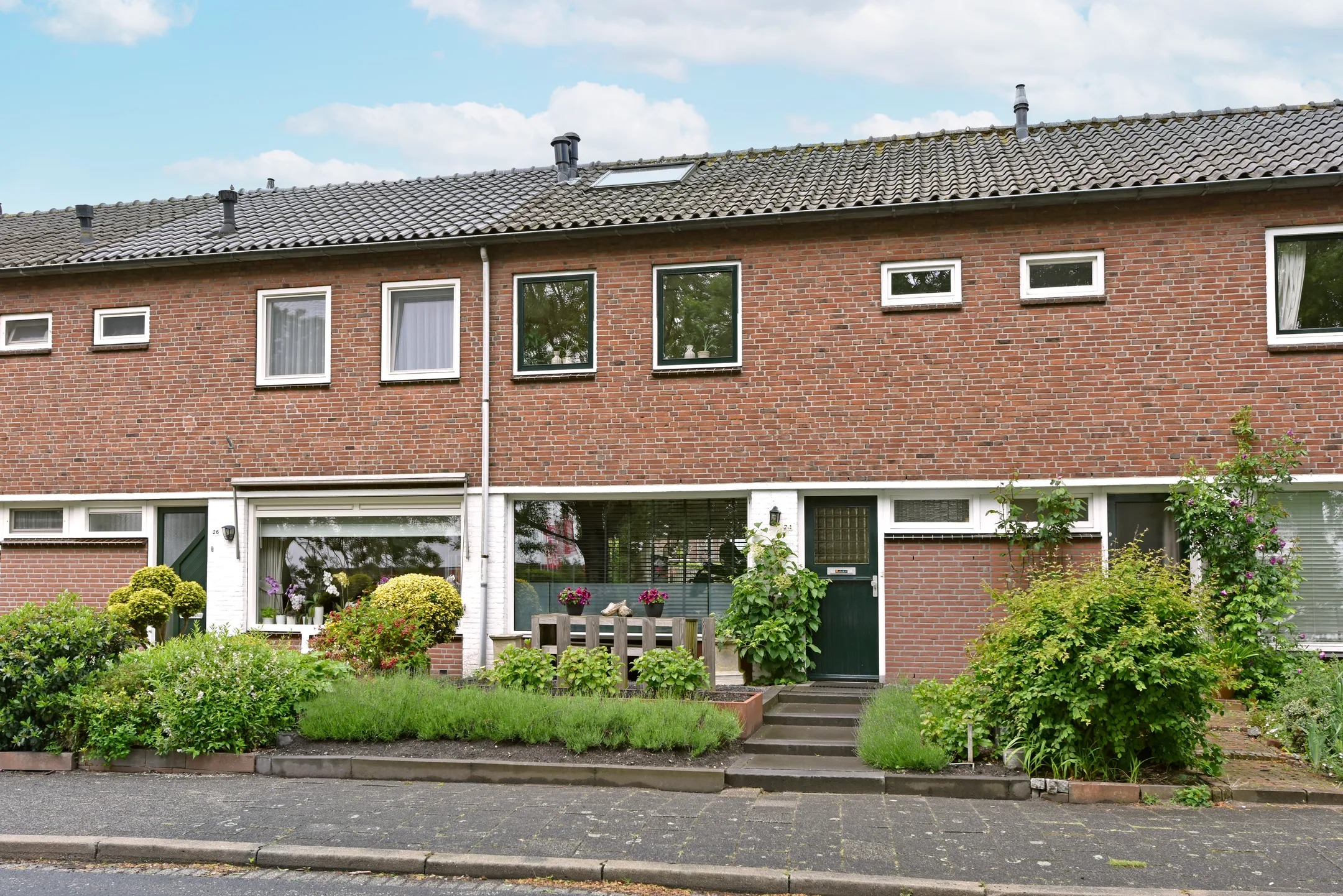 Tussenwoning P. van Schravendijkstraat 24 in Ter Aar