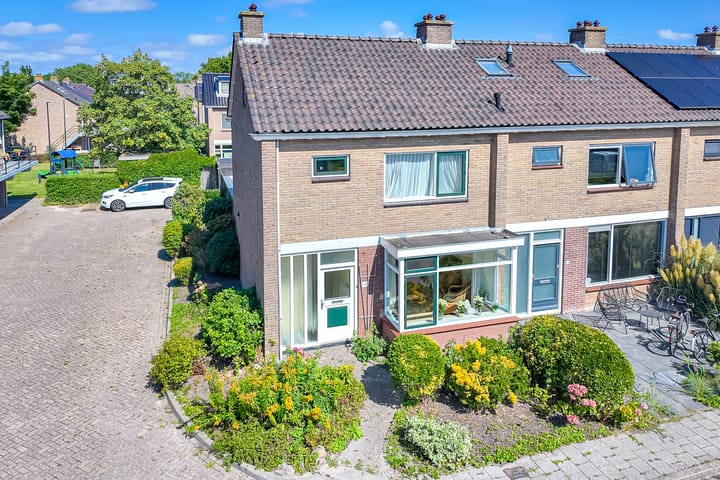 Hoekwoning van Rennesstraat 16 Schagen