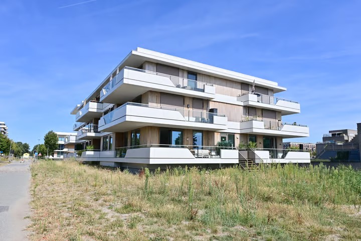 Portiekflat Odysseestraat 35 in Almere