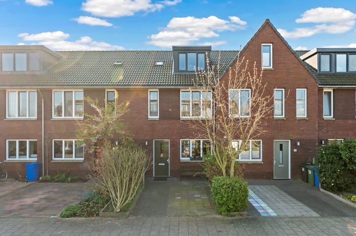 Eengezinswoning, tussenwoning Kortenhoeve 26 in Delft