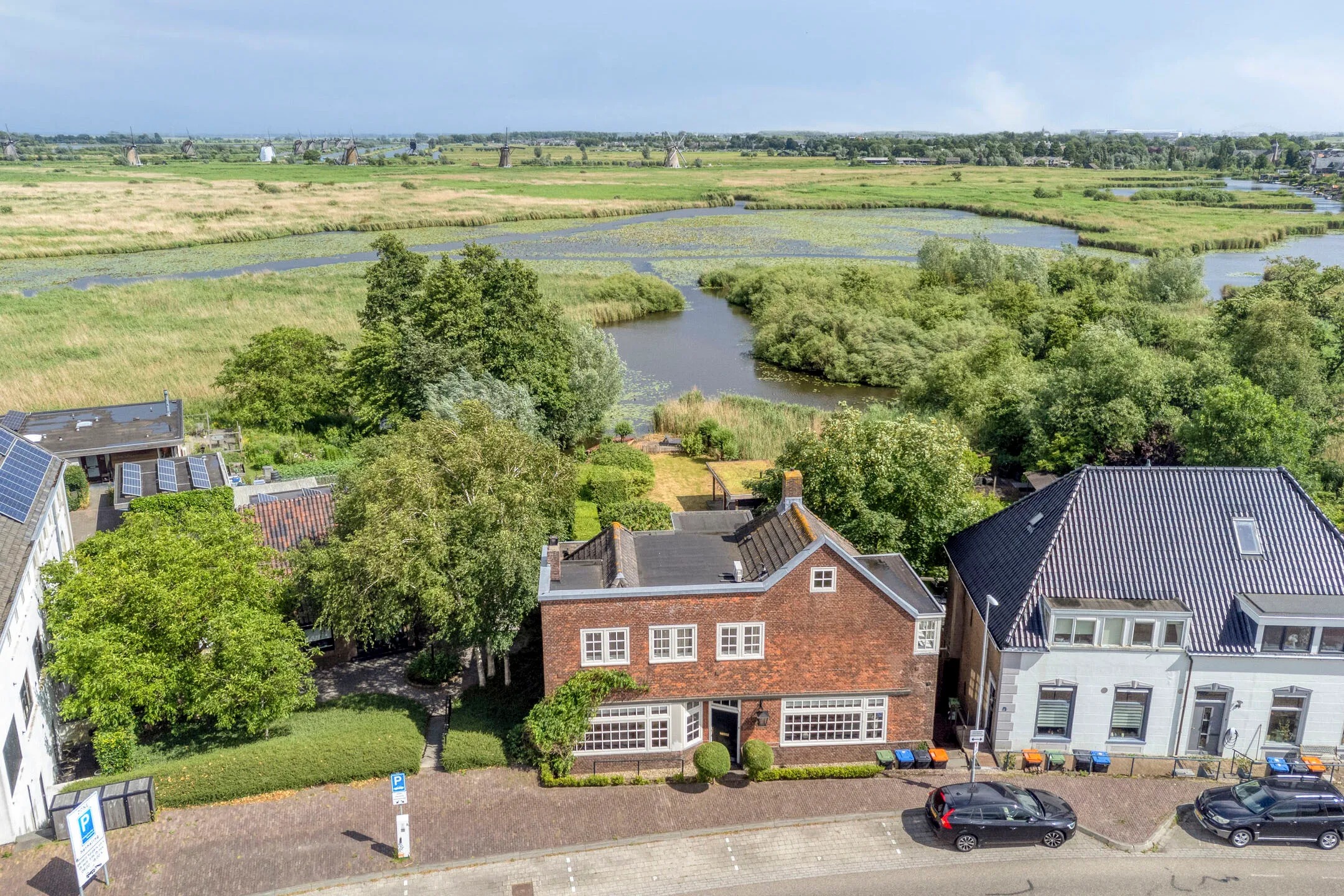 Vrijstaande woning (dijkwoning) Molenstraat 8 in Kinderdijk