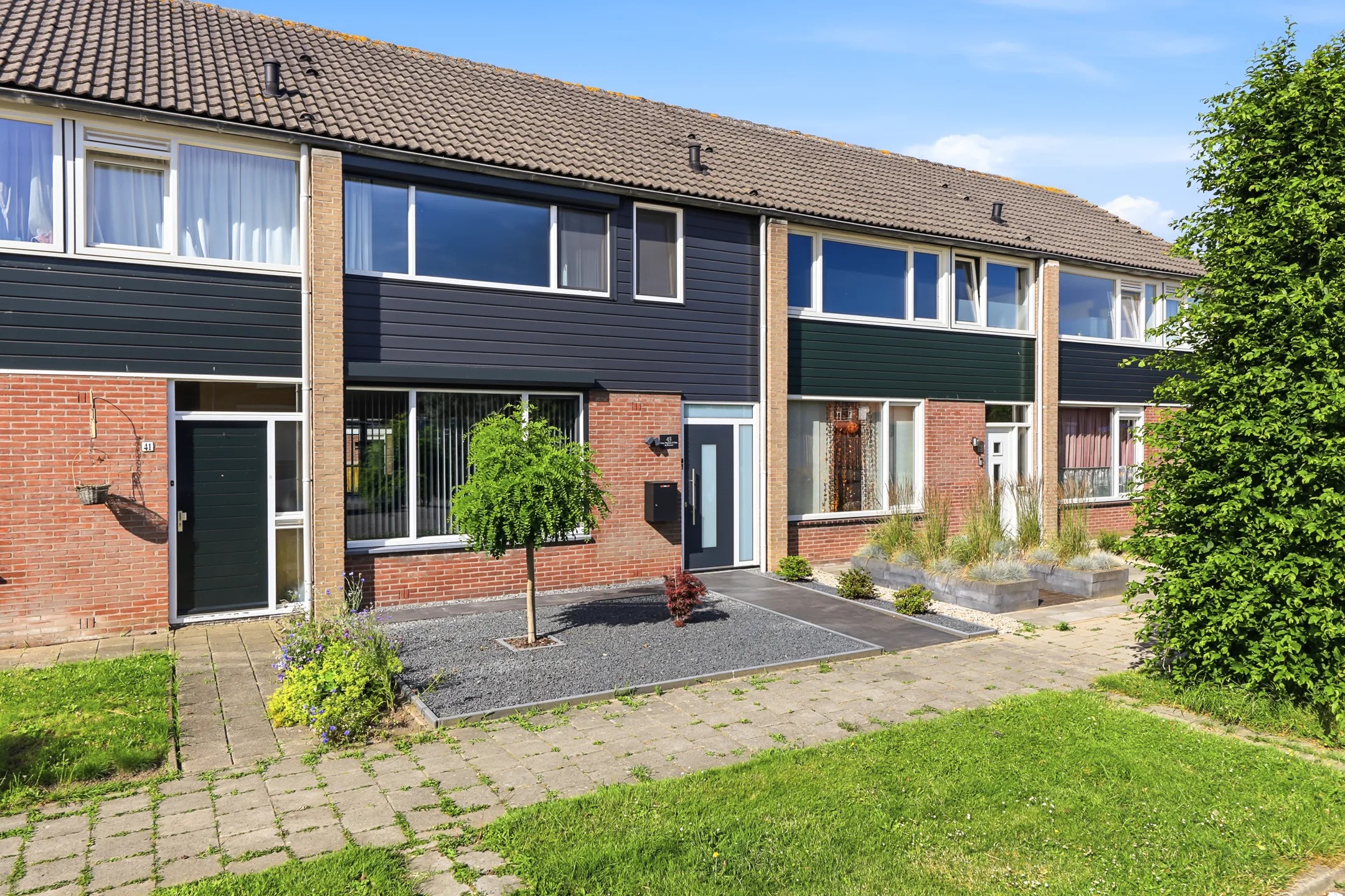 Tussenwoning de Butstraat 43 in Hulst