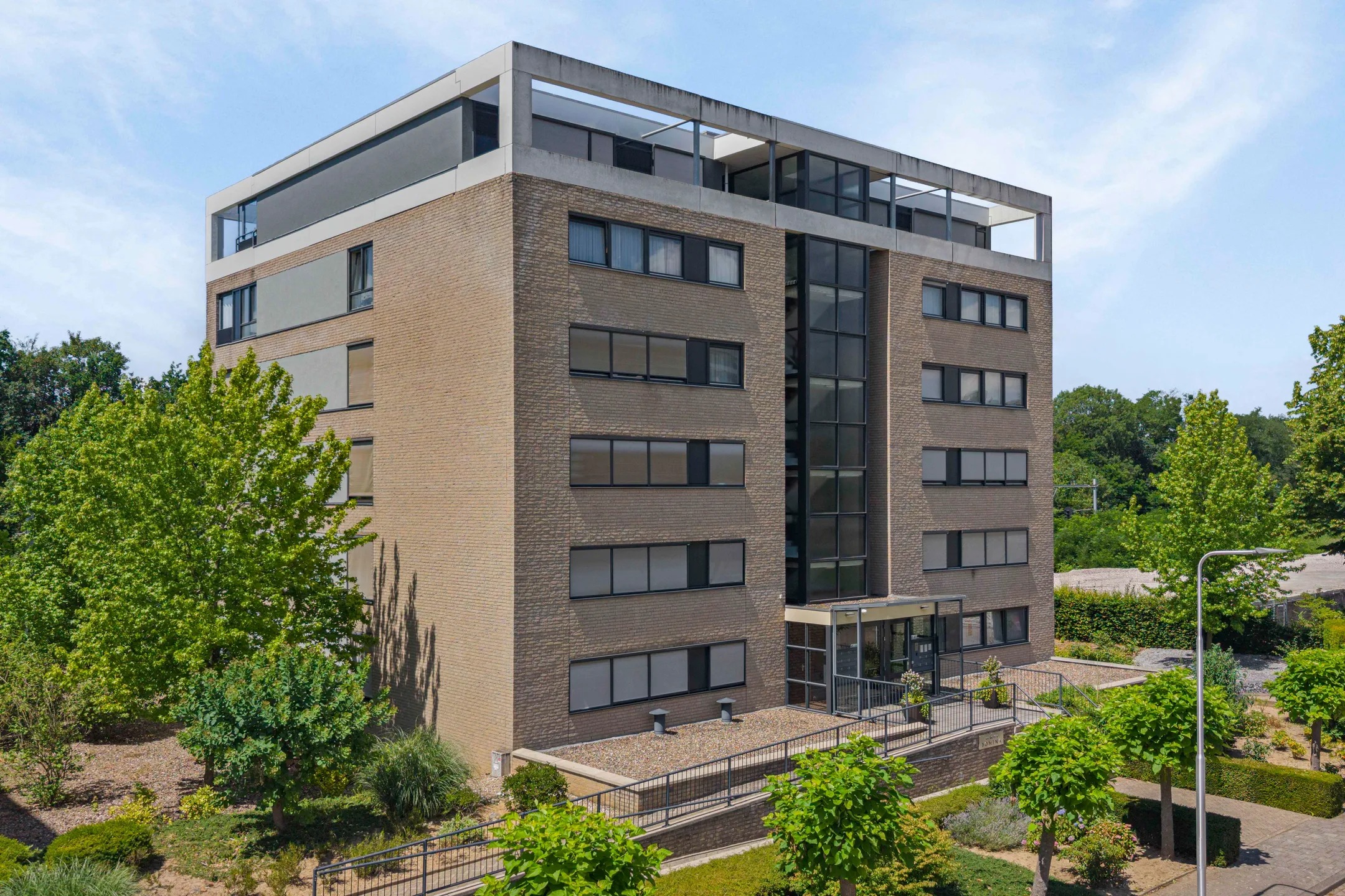 Portiekflat Kosterbeemden 76 in Kerkrade