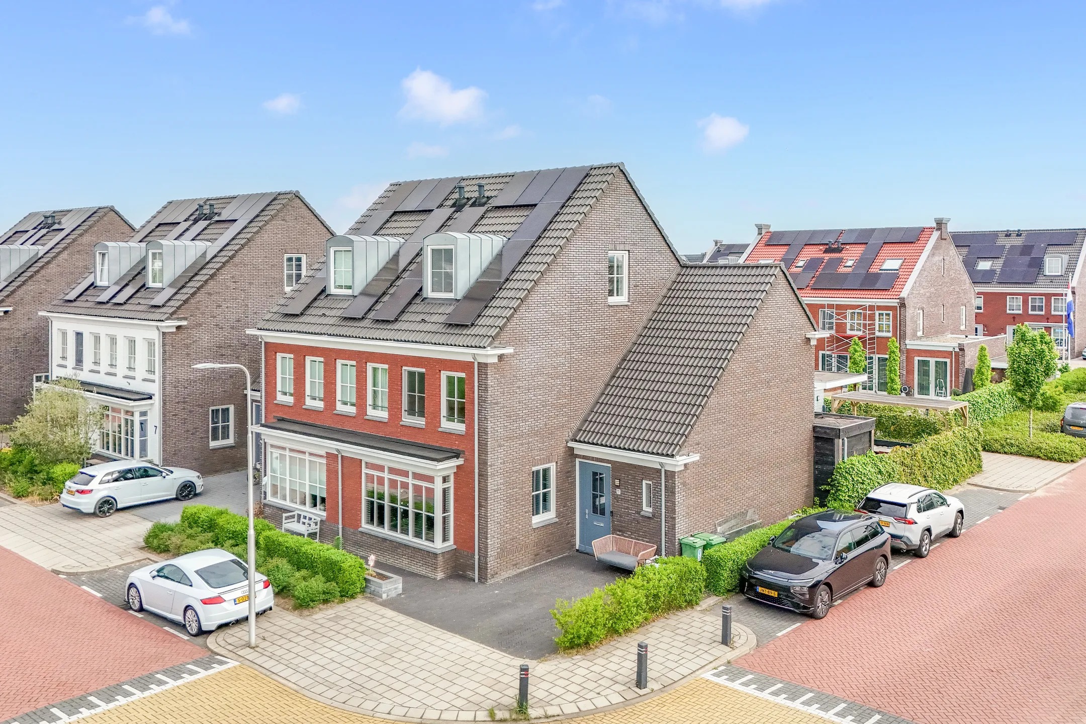 Geschakelde 2-onder-1-kapwoning Markiezenoever 11 in Zevenhuizen