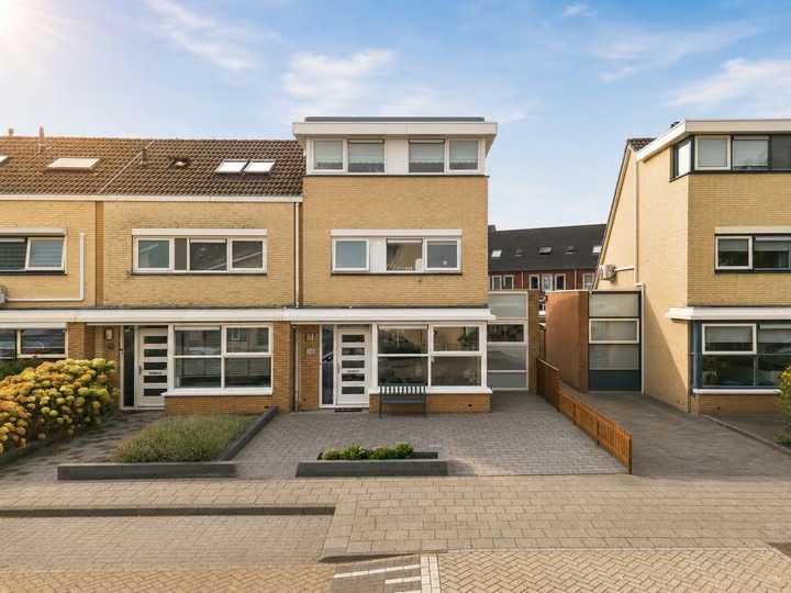 Hoekwoning Flipje's Erf 42 in Tiel