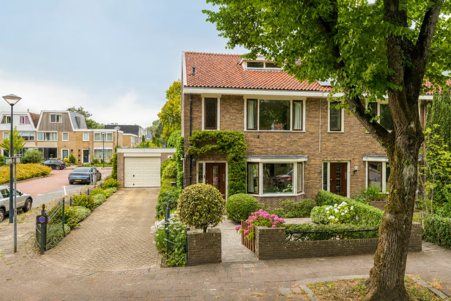 Hoekwoning Tweeboomlaan 105 in Hoorn