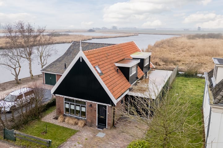 Geschakelde woning Noordeinde 15 B Grootschermer