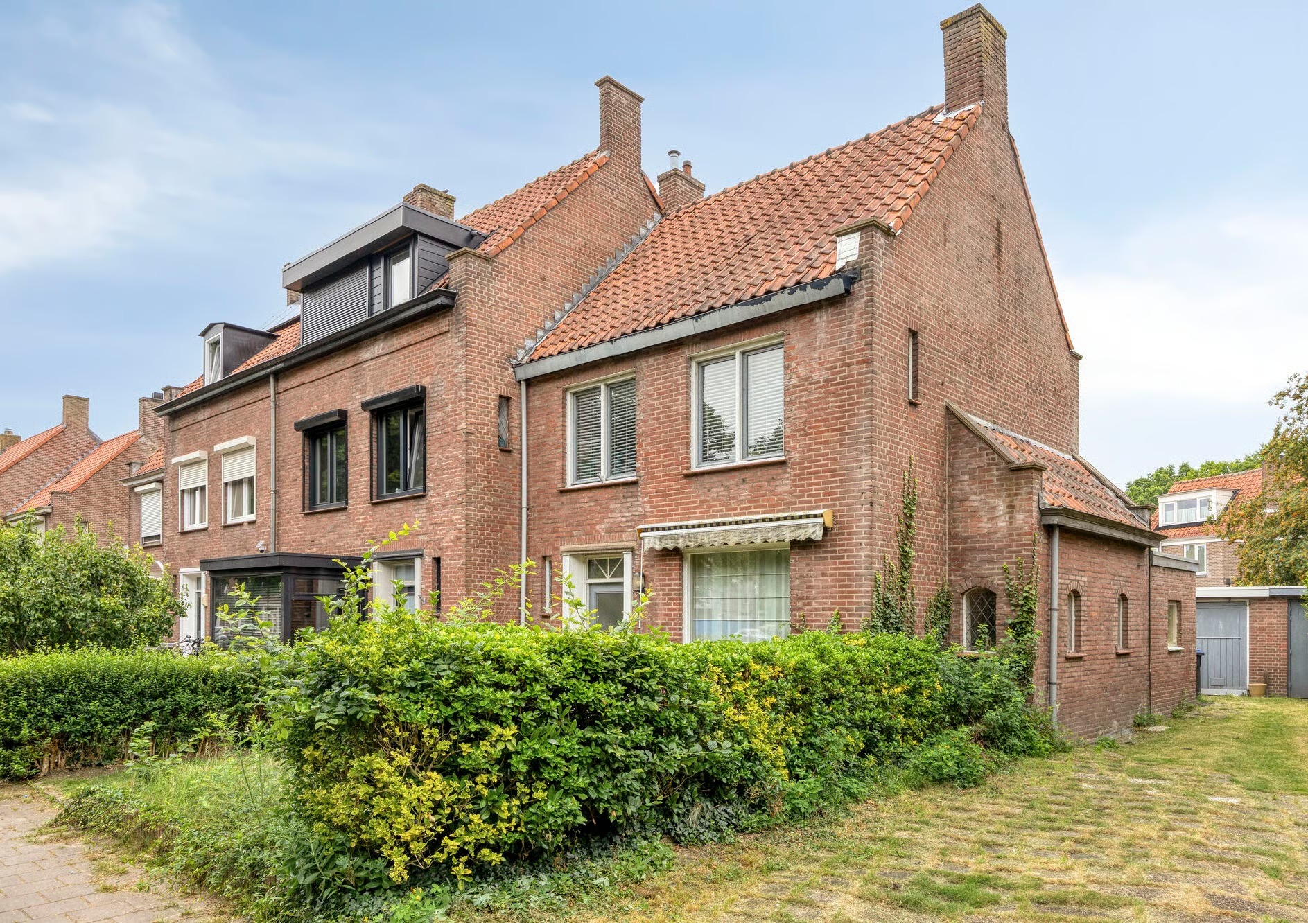 Hoekwoning Arendplein 35 in Tilburg
