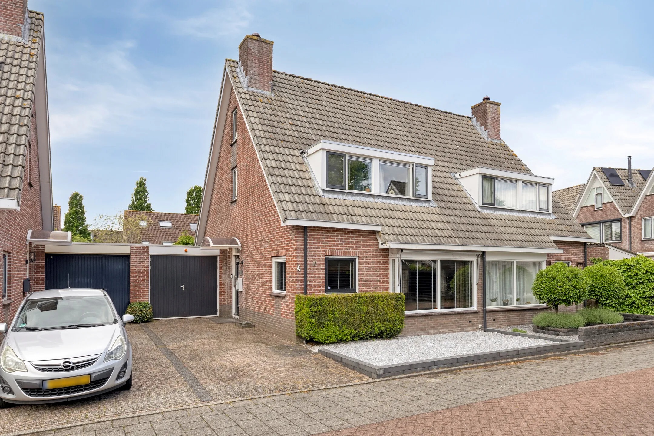 2-onder-1-kapwoning Debussystraat 4 in Veenendaal