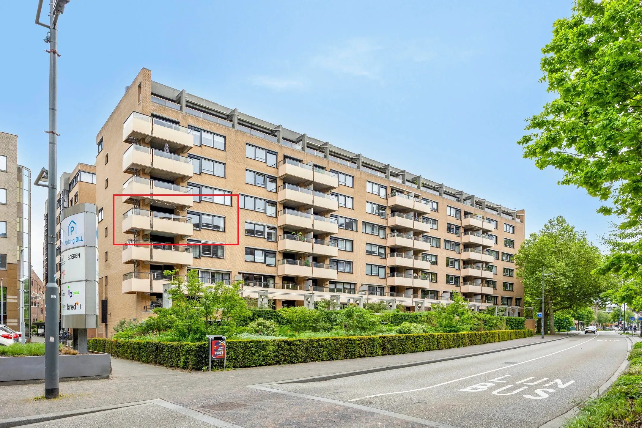 Portiekwoning Mignot en De Blockplein 93 in Eindhoven