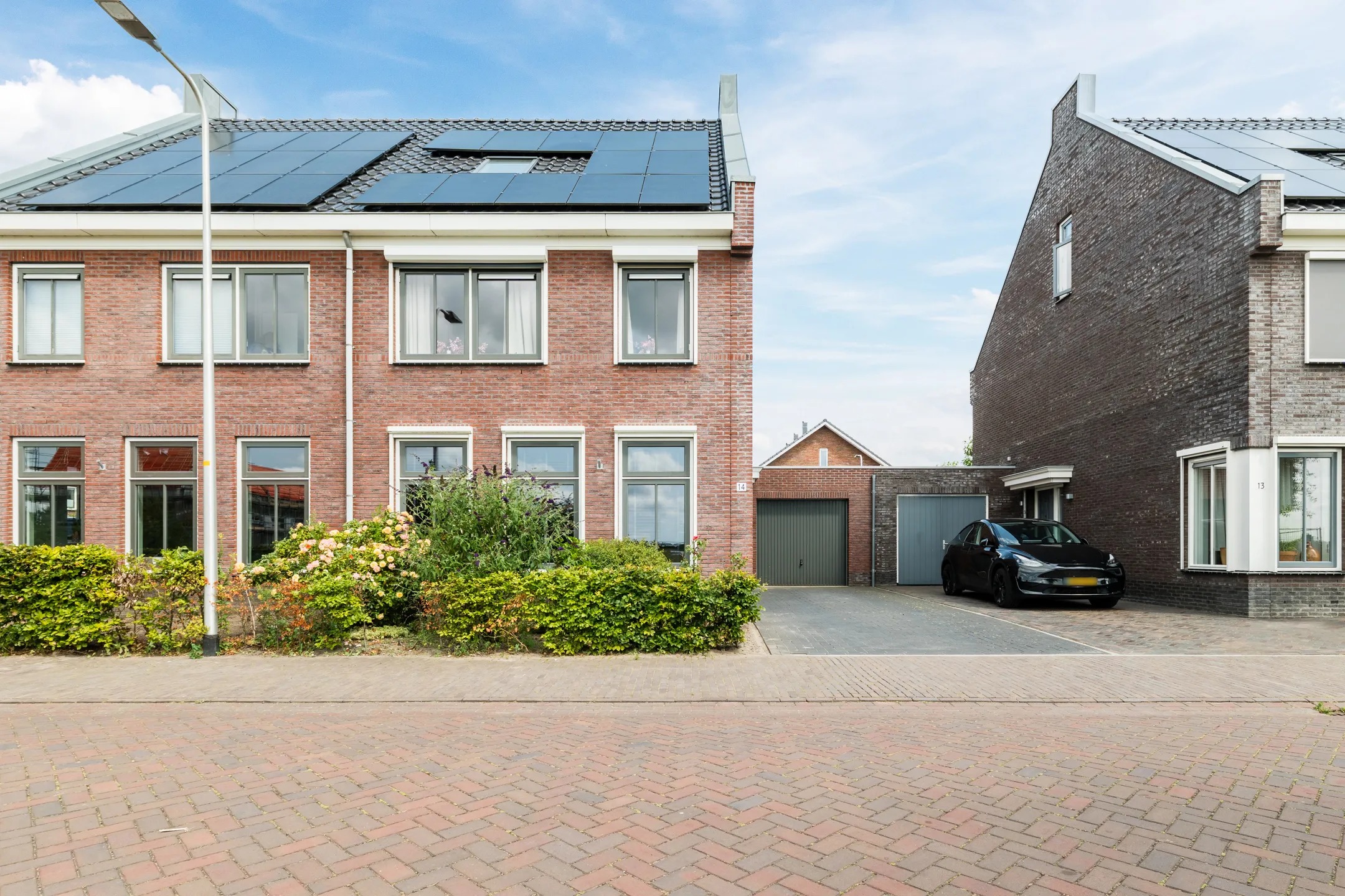Geschakelde 2-onder-1-kapwoning Veldbeemd 14 in Meppel