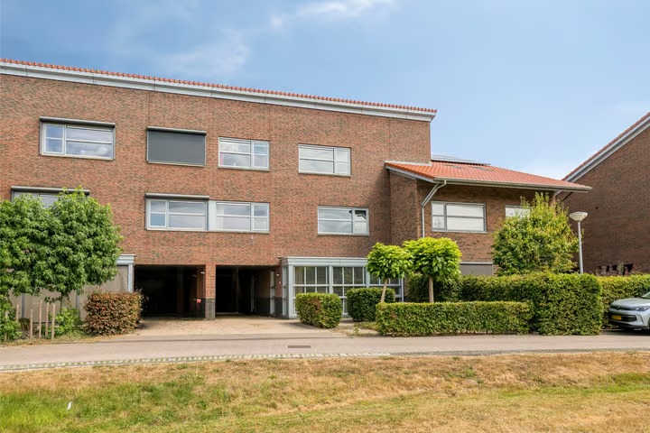2-onder-1-kapwoning Emeraldpad 24 in Rosmalen