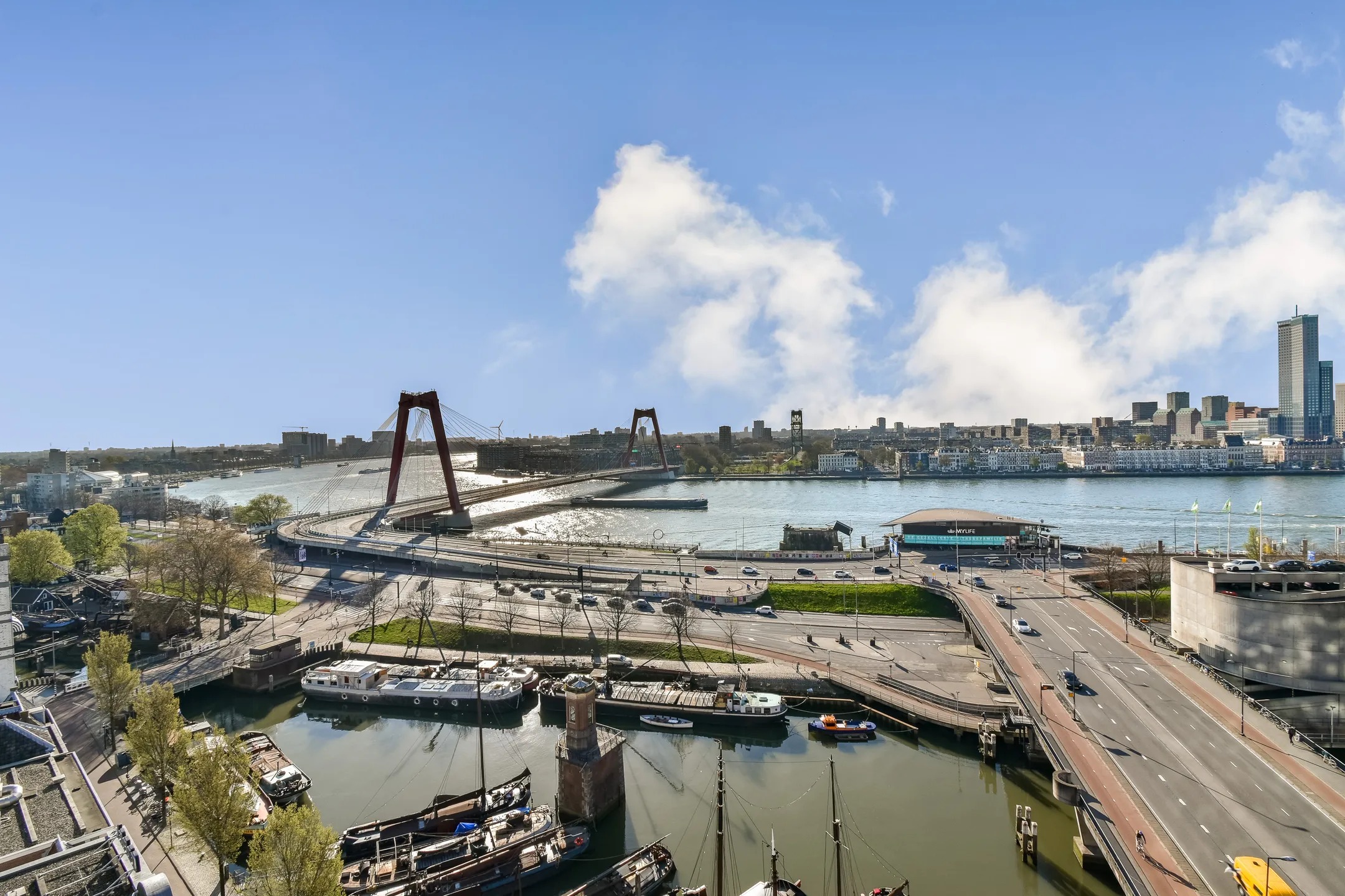 Galerijflat Wijnhaven 43 E Rotterdam