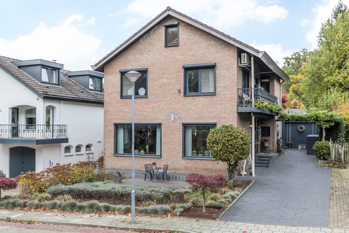 Landhuis, vrijstaande woning Hagendorenweg 15 A in Amstenrade