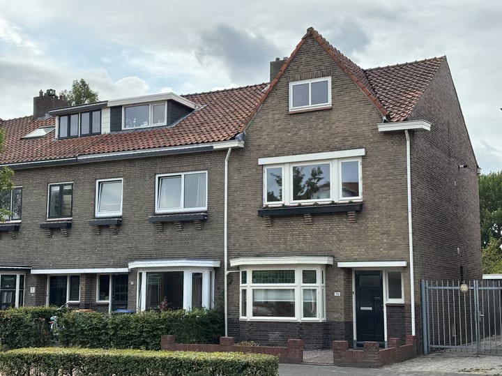 Hoekwoning Tilburgseweg 78 in Breda