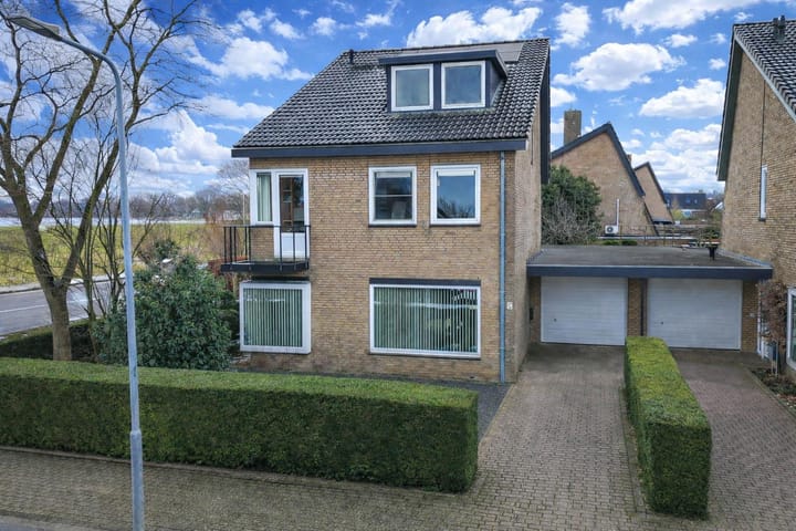 Vrijstaande woning Grachtstraat 2 in Voerendaal