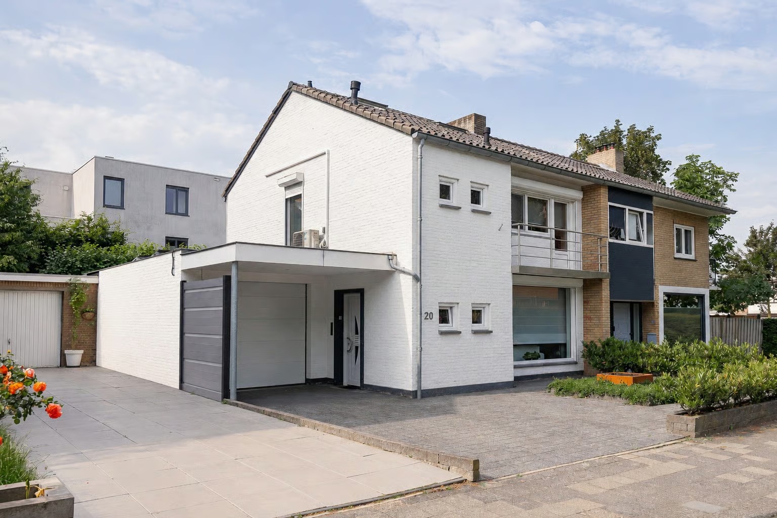 Geschakelde 2-onder-1-kapwoning Severenplein 20 in Maastricht