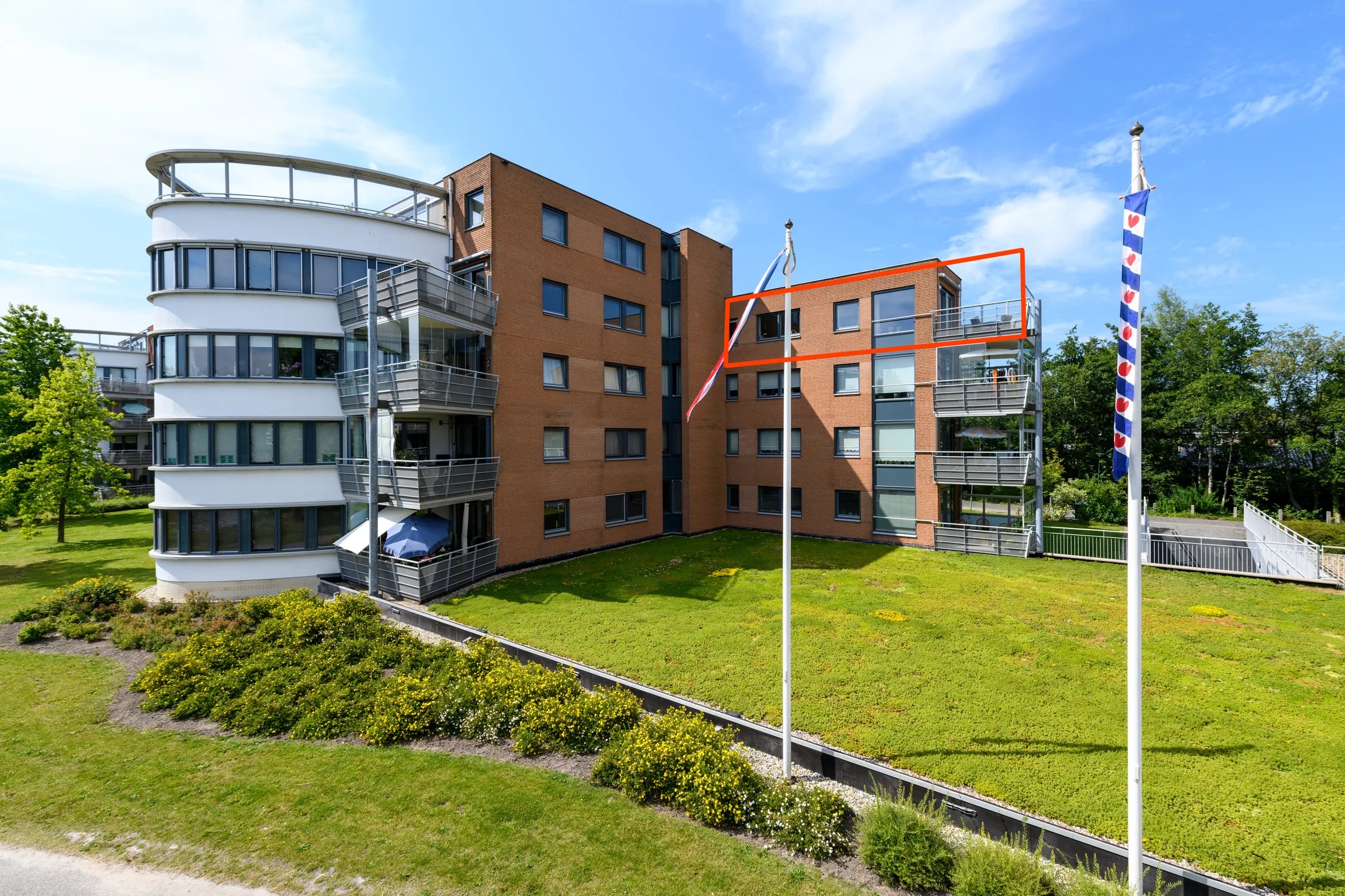 Portiekflat Mevrouw De Rooweg 127 in Drachten