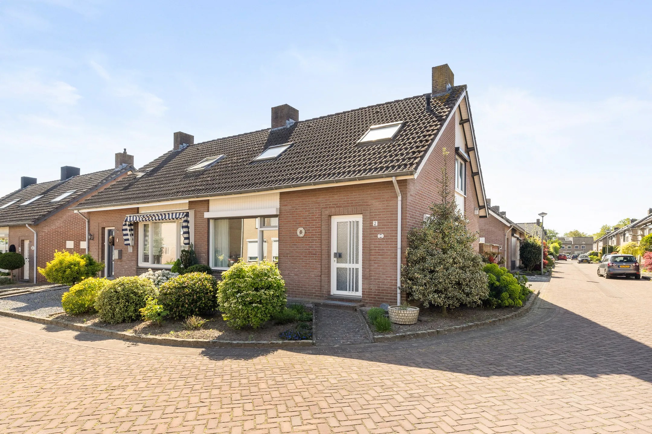 2-onder-1-kapwoning Lindenstraat 2 in Maasbree