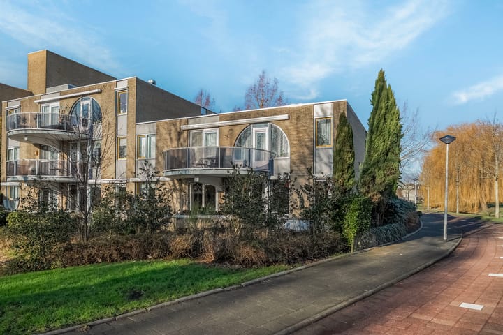 Bovenwoning Stellingmolen 35 in Barendrecht