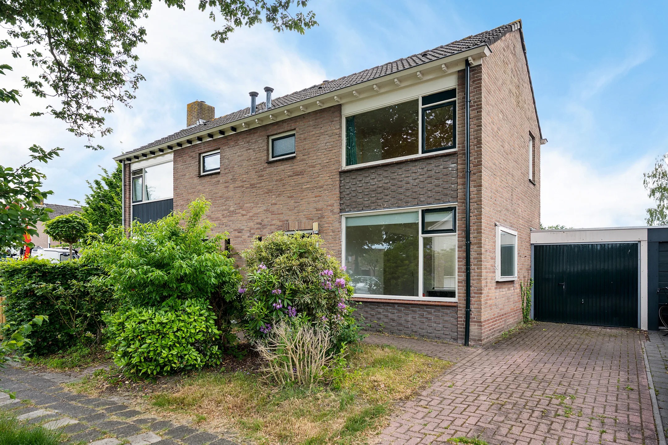 Geschakelde 2-onder-1-kapwoning George Wilhelmlaan 81 in Leek