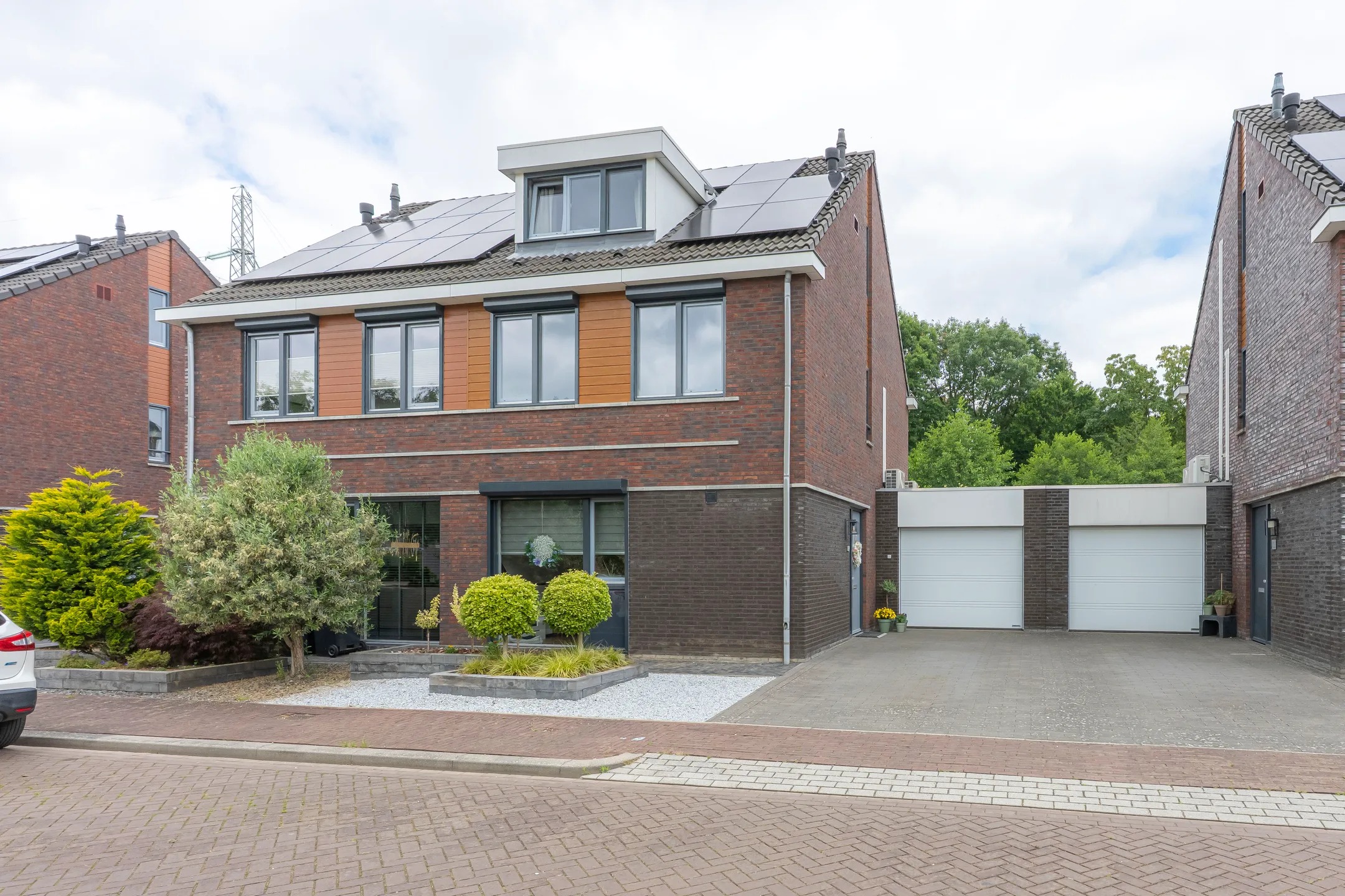 2-onder-1-kapwoning Op de Knip 206 in Kerkrade