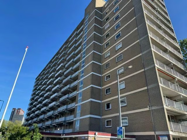 Galerijflat Veenoord 372 in Rotterdam