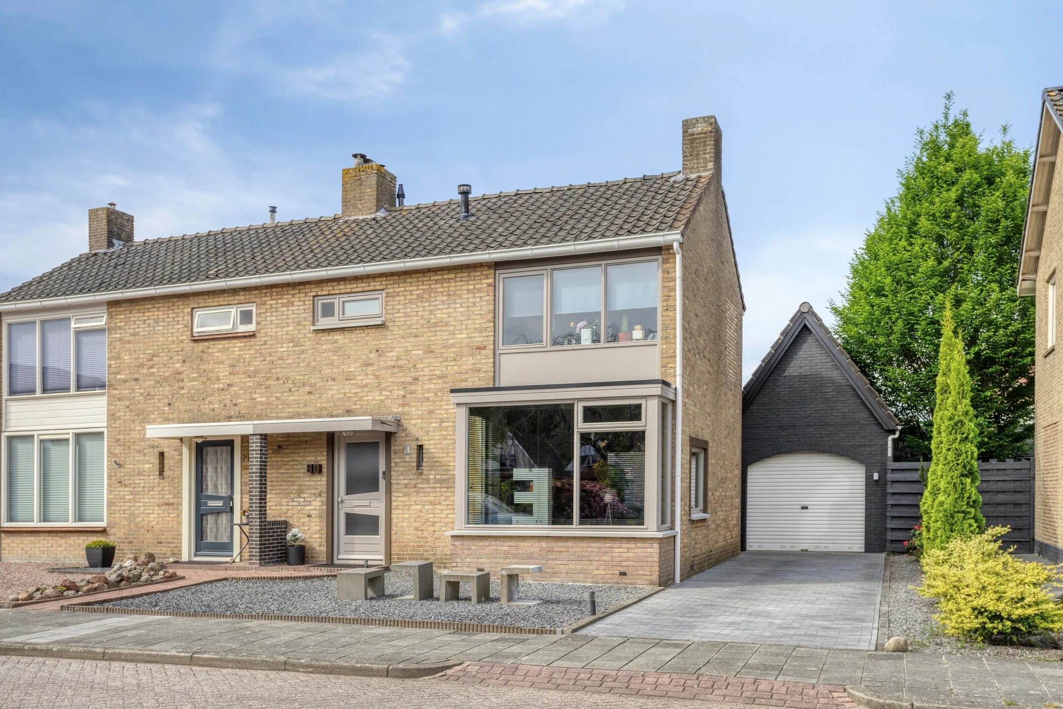 2-onder-1-kapwoning Oosterparallelstraat 26 in Stadskanaal