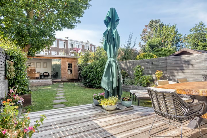 Benedenwoning Notenplein 151 in Den Haag