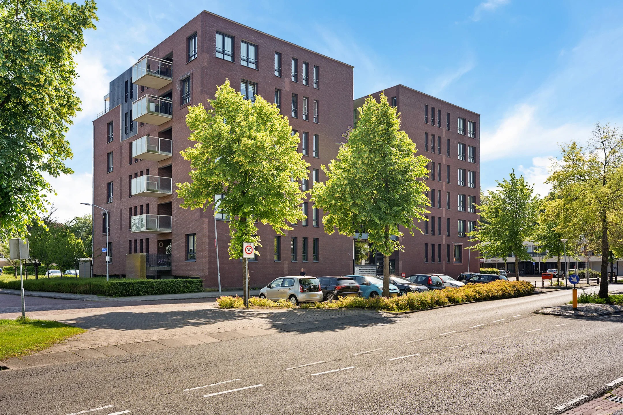 Portiekflat Hoofdstraat 78 p in Hoogezand
