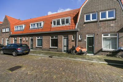 Tussenwoning Emmastraat 6 in Voorburg