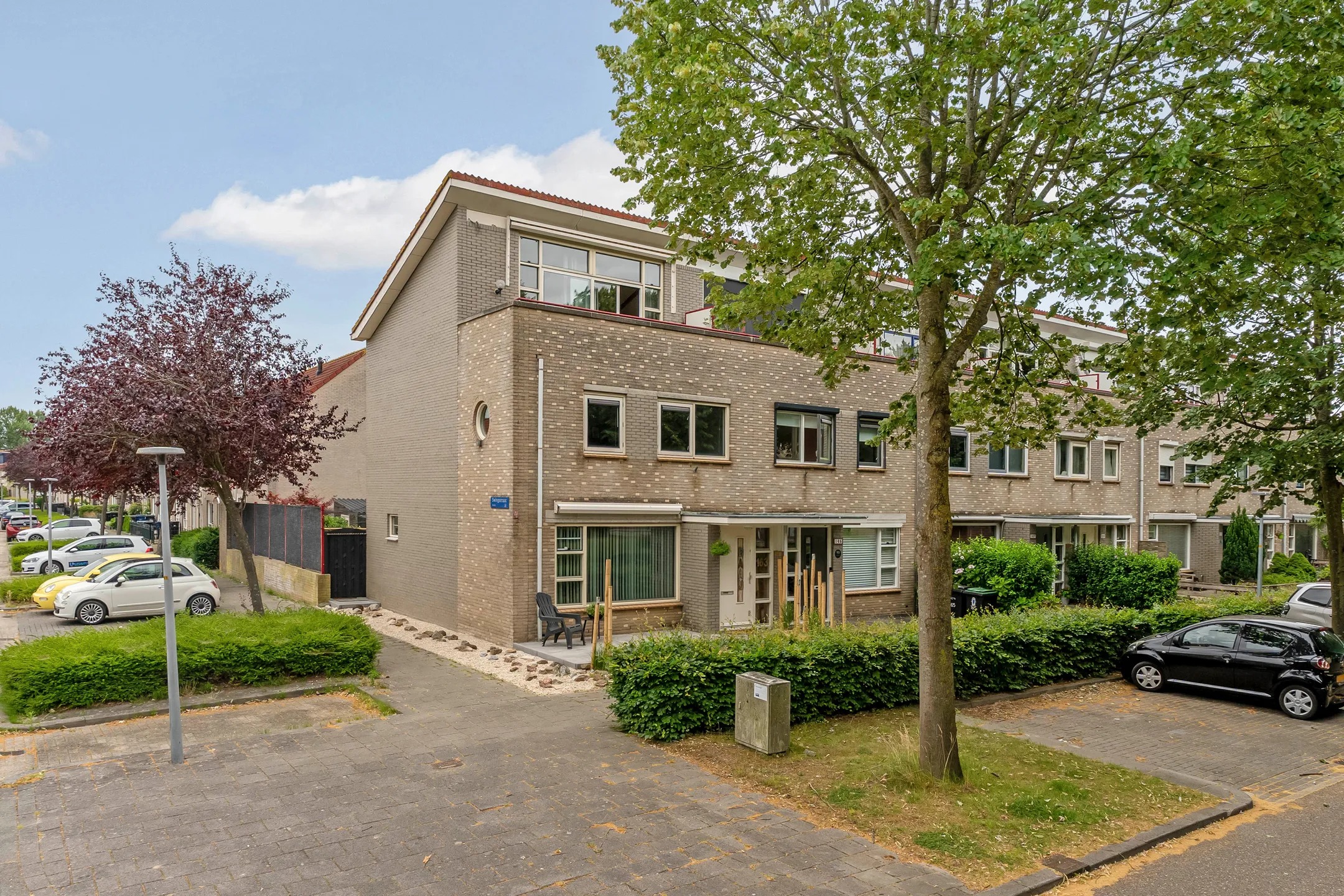 Hoekwoning Danslaan 163 in Almere