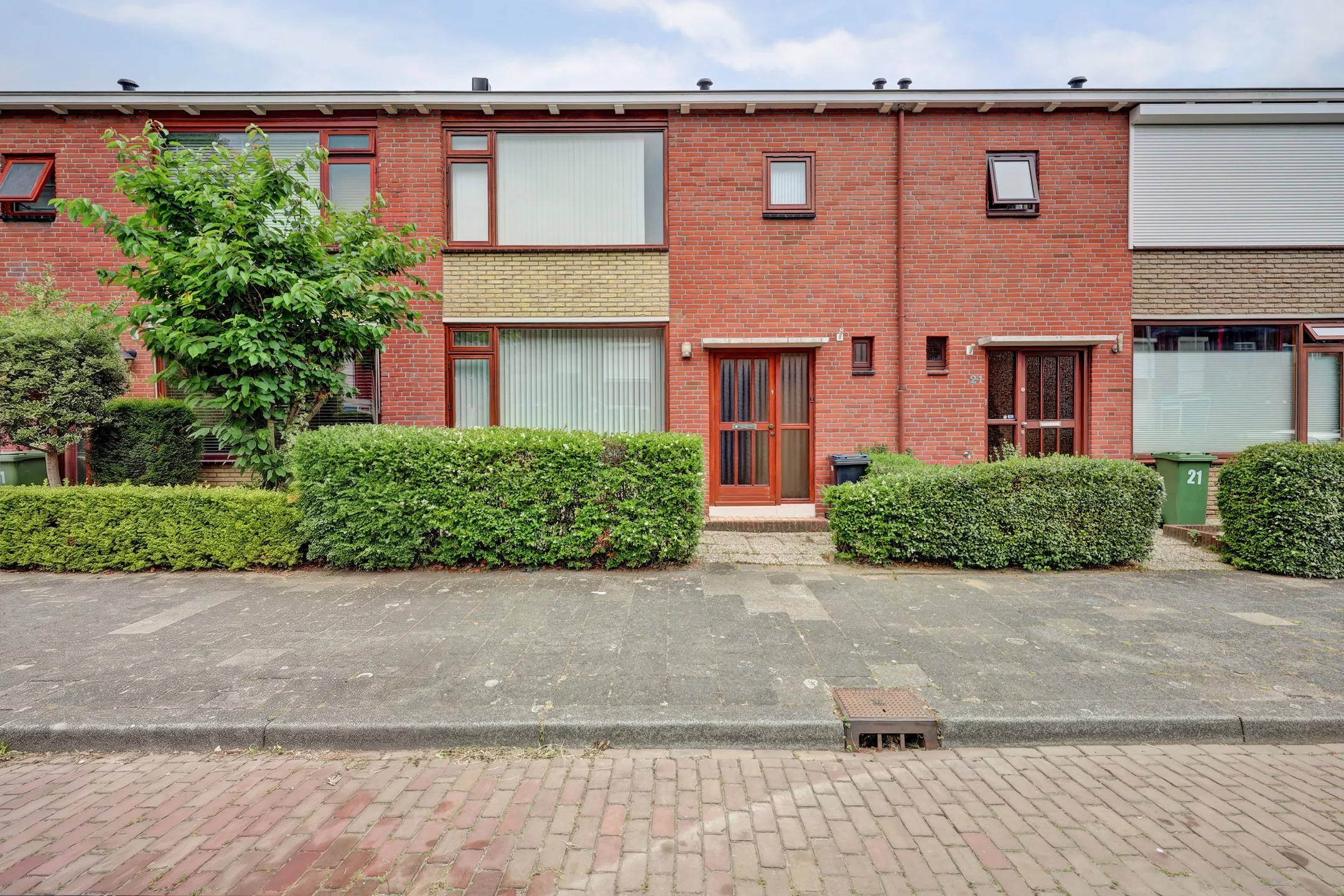Tussenwoning Witte van Haemstedestraat 19 in Vlaardingen