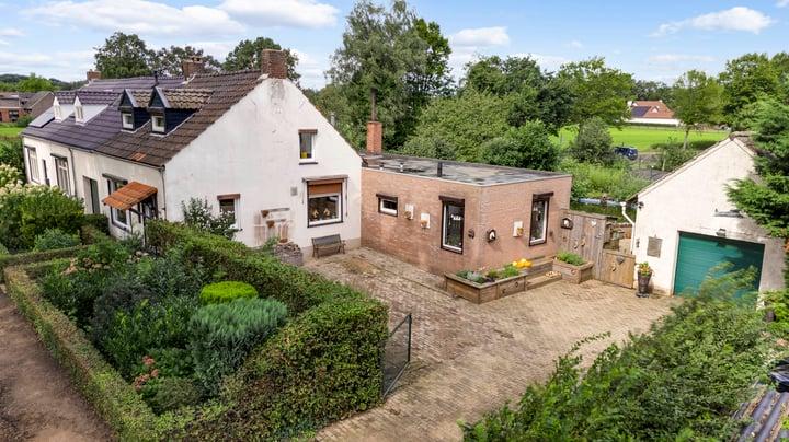 Eengezinswoning, 2-onder-1-kapwoning Keulseweg 169 Reuver