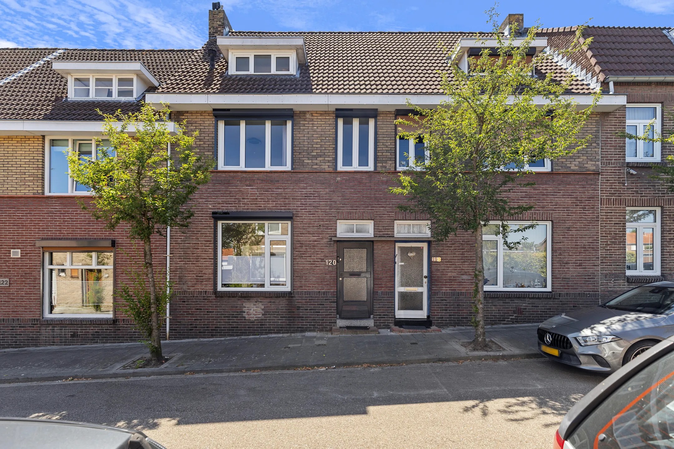 Tussenwoning Emmastraat 120 in Hoensbroek
